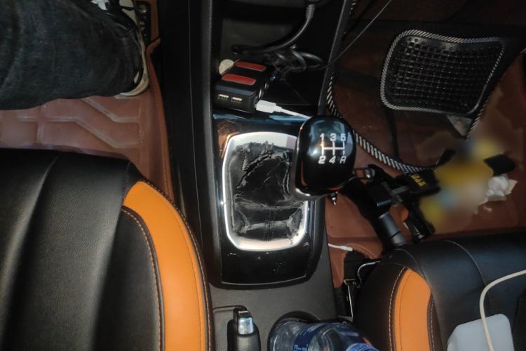 Used Baojun 310 2016 1.2L Manual Luxury Model Gear Lever