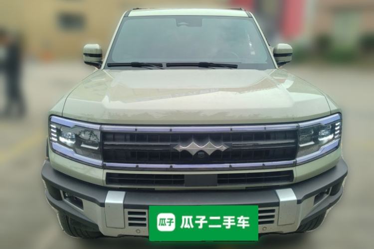 Used Formula Leopard Leopard 5 2023 Navigator Edition
