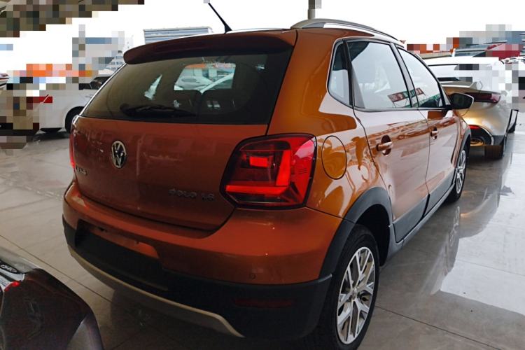 Used Volkswagen Polo 2014 1.6L Cross Polo Automatic