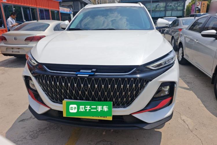 Used CHANGAN OSHAN X7 PLUS 2023 Enjoy Edition 1.5T Automatic Prestige 7-Seater Front
