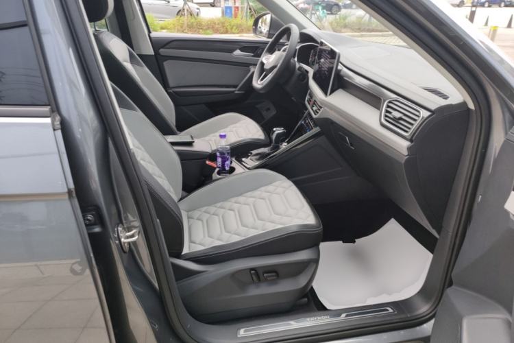 Used Volkswagen Tayron 2023 300TSI Two-Wheel-Drive Luxury Plus Advanced Edition