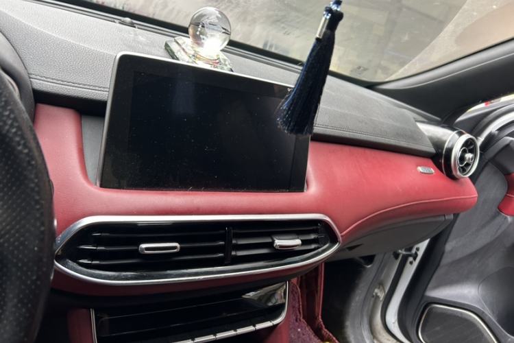 Used MG HS 2019 20T Automatic Two-Wheel Drive Trophy Super Sport Version China VI Standard
