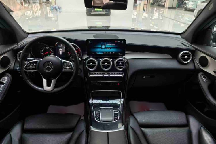 Used Mercedes-Benz GLC 2020 GLC 260 L 4MATIC Dynamic Model