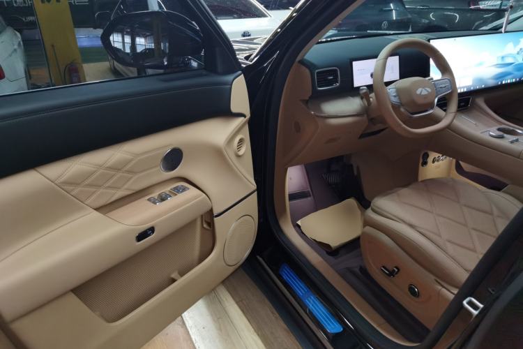 Used Chery T11 2026 Model 220 Rear-Drive Dual IMAX Theater Edition Driver Seat