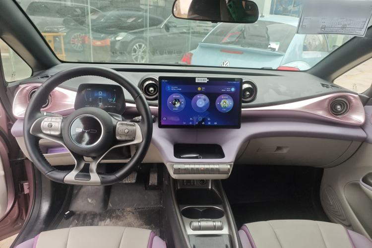 Used BYD Dolphin 2021 405 km Fashion Edition
