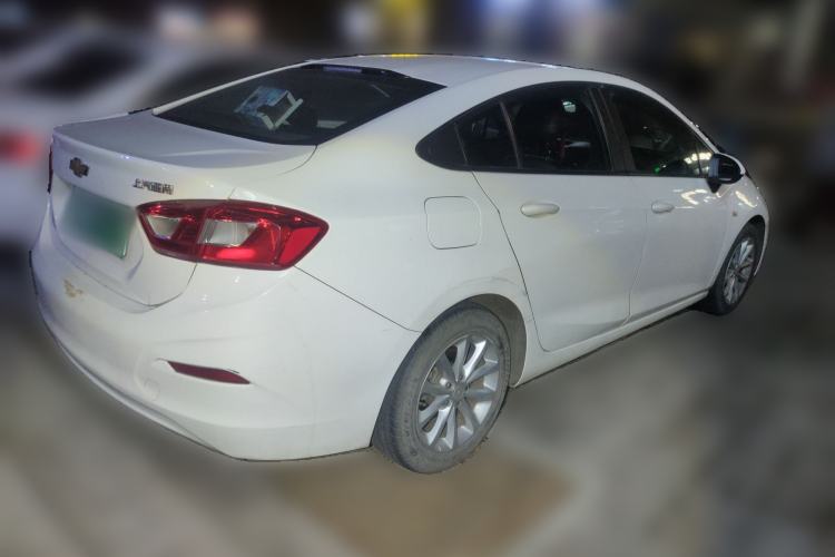 Used Chevrolet Cruze 2017 1.5L Automatic Pioneer Sunroof Edition