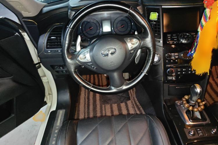 Used Infiniti FX 2010 FX35 Ultimate Edition
