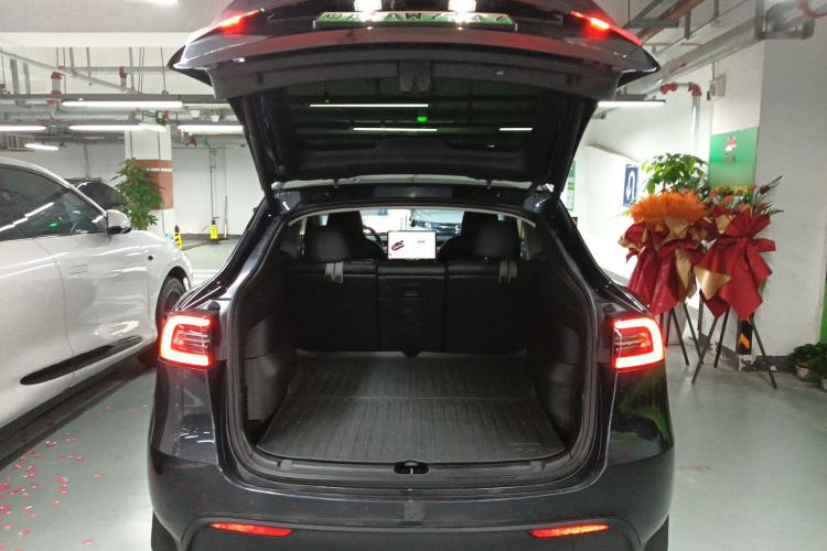Used Tesla Model Y 2024 Rear-Wheel-Drive Version Trunk