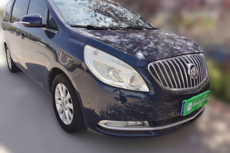 Used Buick GL8 2013 2.4L CT Luxury Business Comfort Edition Front Right 45 Deg