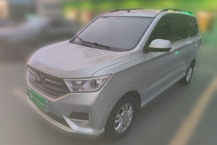 Used Wuling Hongguang 2019 1.5L S Comfort Edition China VI LAR