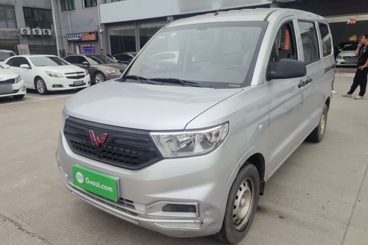 Used Wuling Hongguang V 2022 1.5L Jingqu Version Hydraulic Power Steering LAR