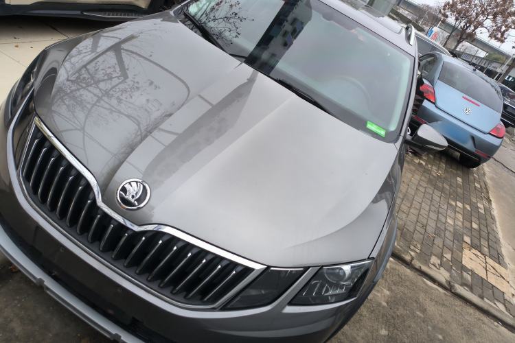 Used Skoda Octavia 2018 Station Wagon TSI230 DSG Luxury Edition