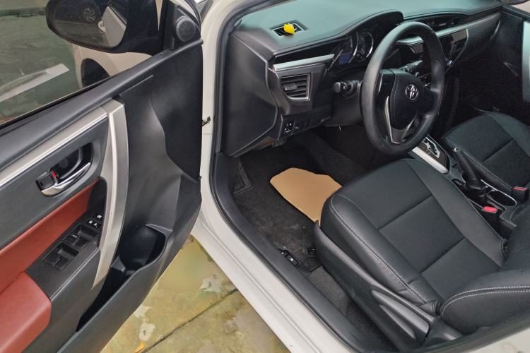 Used Toyota Corolla 2014 1.6L CVT GL Driver Seat