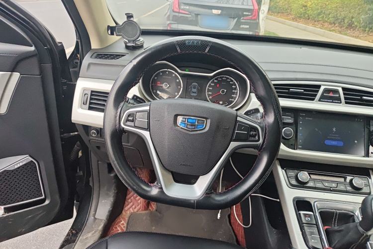 Used Geely Auto Emgrand X7 Sport 2018 1.8TD Manual Two-Wheel Drive Zhiya Model