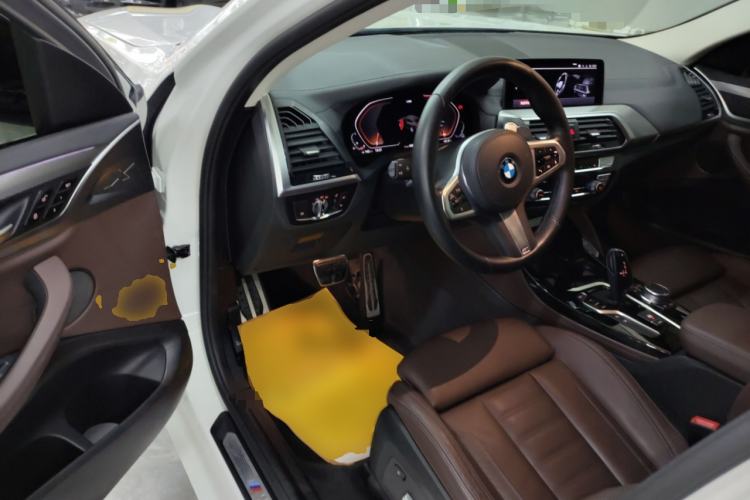 Used BMW X4 2021 Restyled xDrive 25i M Sport Package Driver Seat