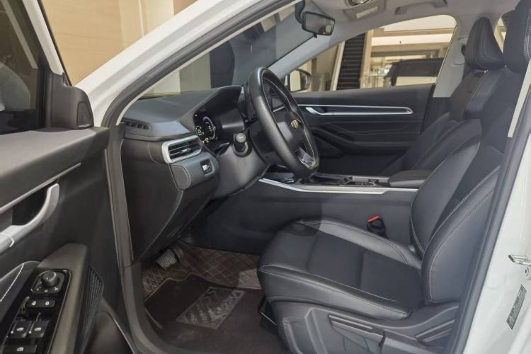 Used Geely Auto Emgrand 2025 4th Generation 1.5L CVT Luxury Version Interior 2