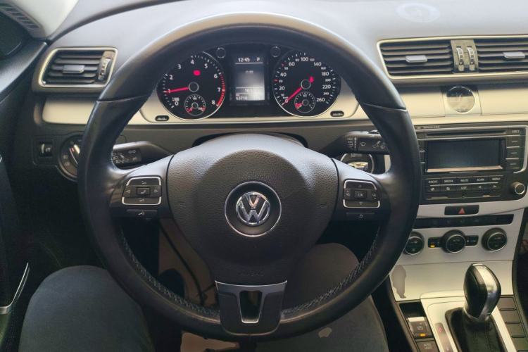 Used Volkswagen Magotan 2016 1.8TSI Smart Enjoyment Leading Model