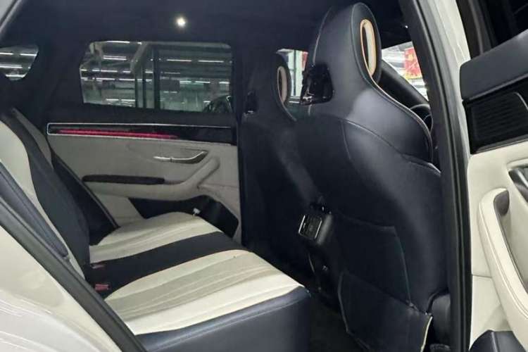 Used BYD Song PLUS New Energy 2023 Champion Edition DM-i 110KM Flagship PLUS
