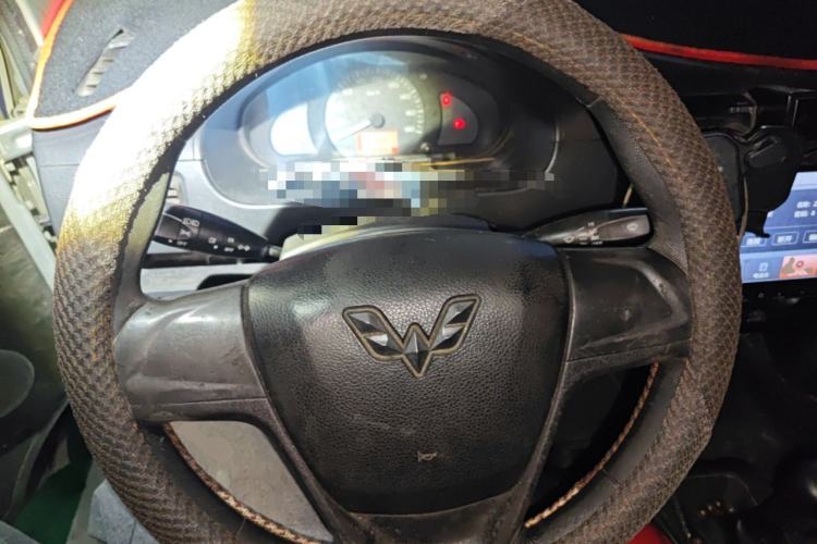 Used Wuling Rongguang 2012 1.5L Extended Basic Version Steering Wheel