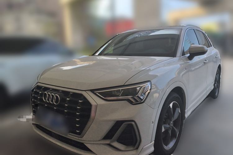 Used Audi Q3 2023 35 TFSI Fashion Dynamic Model (1.4T) Guazi used car, China used car export, Used car for sale, Used Audi cars, Cheapest cars for sale