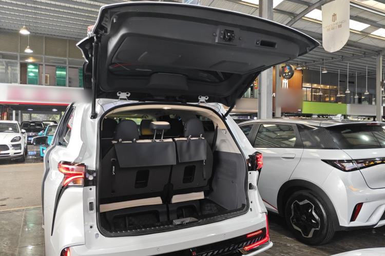 Used Toyota SIENNA 2024 2.5L Hybrid Comfort Edition