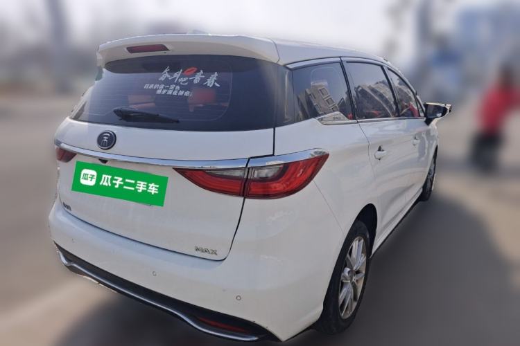 Used BYD Song MAX 2019 1.5T Manual Smart Connect Ruiyi Sunroof Model 6 Seats China VI Standard
