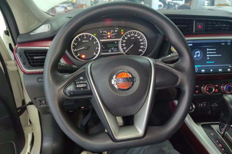 Used Nissan Lannia 2020 1.6L CVT Cool Edition Steering Wheel