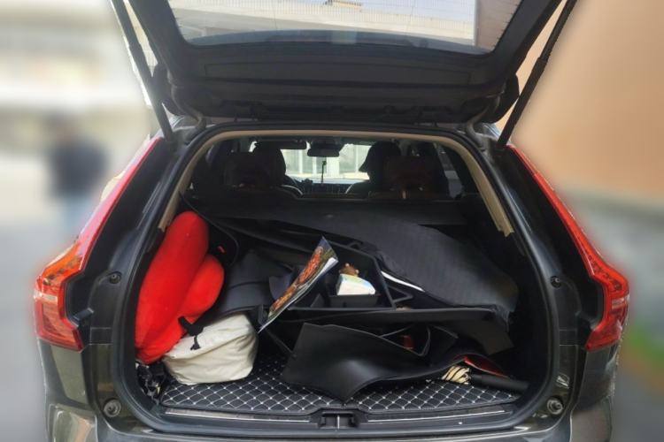 Used Volvo XC60 2020 T5 4x4 Zhiyi Luxury Edition Trunk