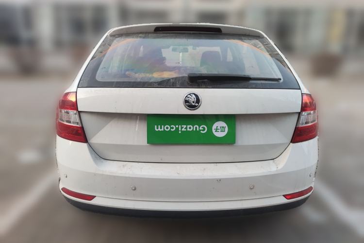 Used Skoda Rapid Spaceback 2016 Revised Version 1.4L Manual Front-Drive Edition