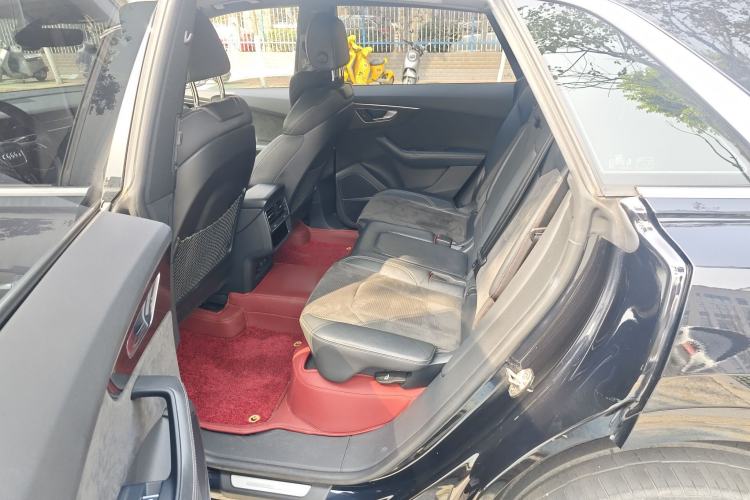 Used Audi Q8 2021 55 TFSI Prestige Dynamic Edition Left Rear Seat