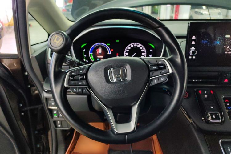 Used Honda Elysion 2022 2.0L eHEV Luxury First Edition
