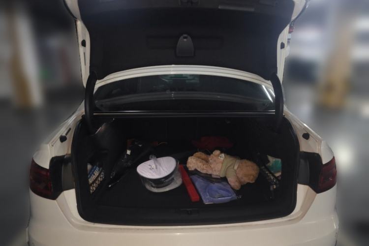 Used Audi A4L 2018 30th Anniversary Edition 40 TFSI Fashion Model
