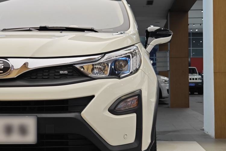 Used BYD Yuan 2016 1.5L Automatic Haoya Model Left Front Headlight