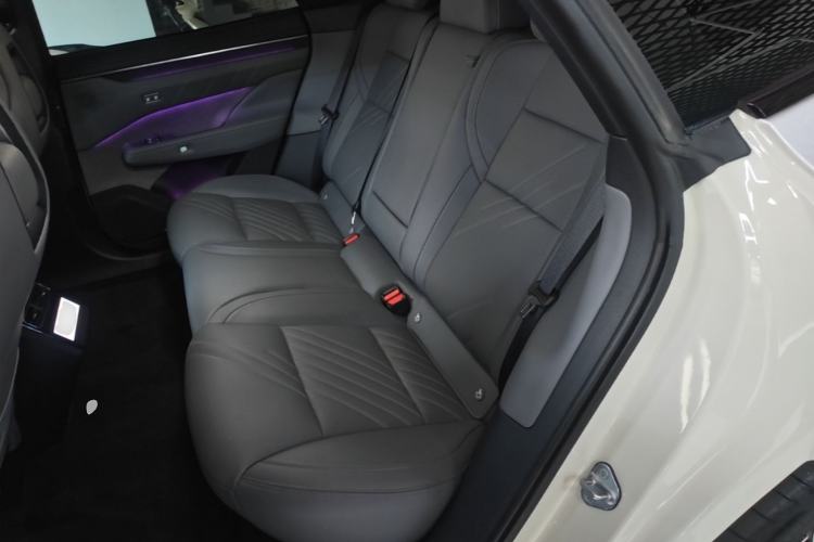 Used Zeekr 001 2025 WE Edition 100 kWh Rear-Wheel Drive