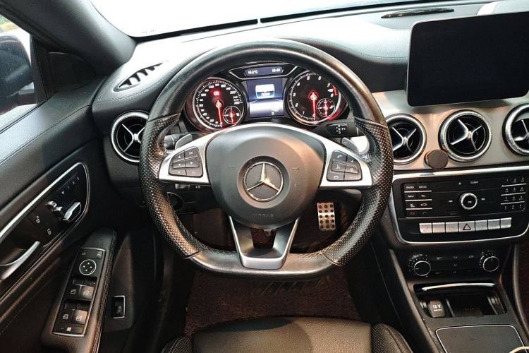 Used Mercedes-Benz CLA 2016 Facelifted CLA 260 4MATIC
