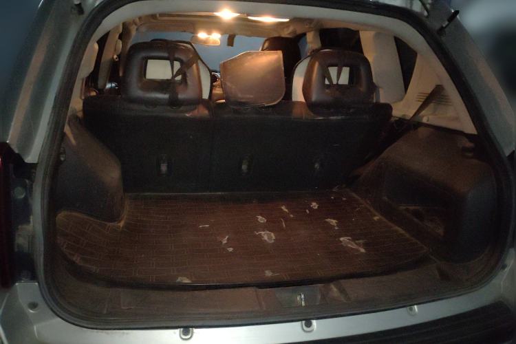 Used Jeep Compass 2011 2.0L two-wheel drive sport version