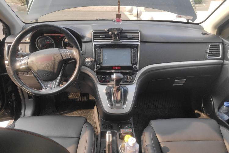 Used Haval H6 2015 Sport Edition 1.5T Automatic Two-Wheel Drive Luxury Model
