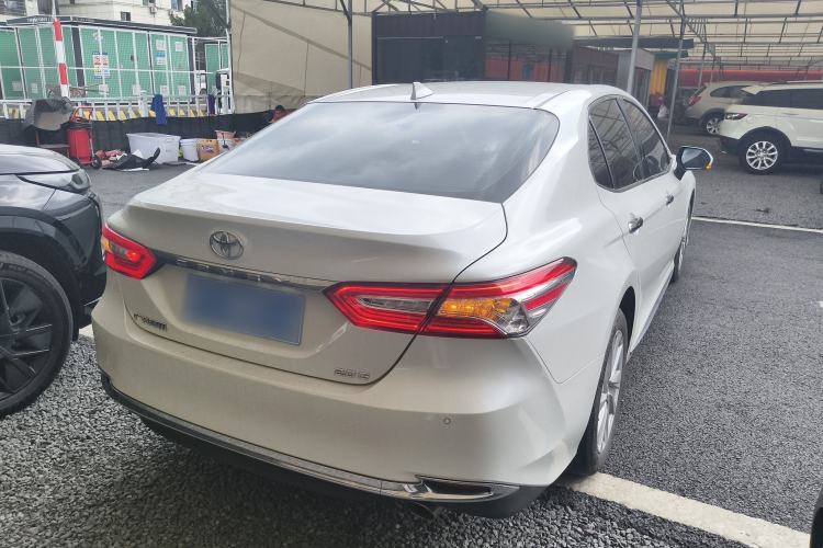 Used Toyota Camry 2023 2.0G Luxury Edition
