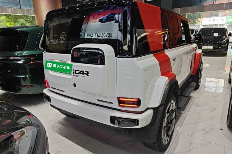 Ojetý iCAR V23 2026 Model V23S 501 Four-Wheel Drive Peak Performance Edition