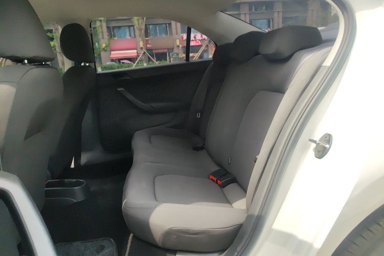 Used Volkswagen Santana 2019 1.5L Automatic Fashion Edition China VI Interior 4