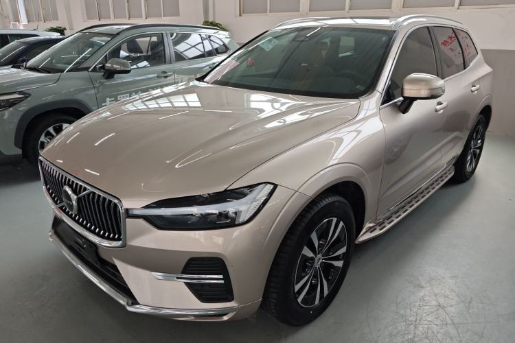 Used Volvo XC60 2023 B5 4x4 Smart Luxury Edition