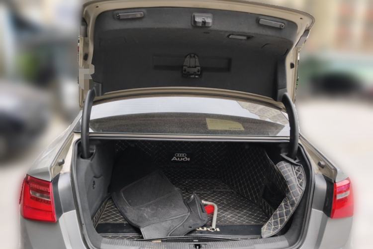 Used Audi A6L 2014 30 FSI Technology Model Trunk