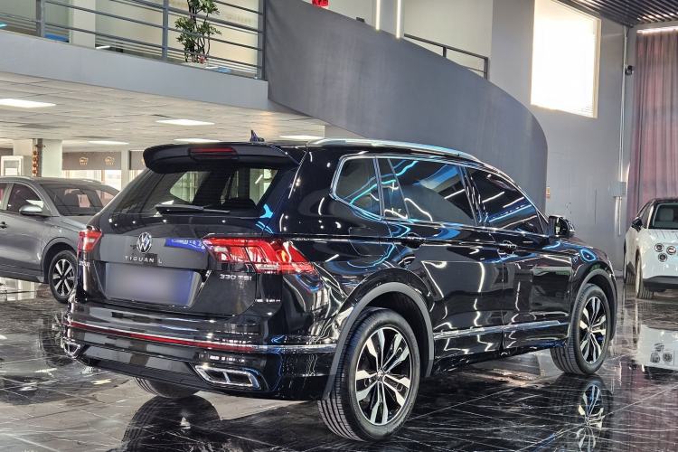 Used Volkswagen Tiguan L 2024 Outstanding Model 330TSI Automatic Two-Wheel Drive R-Line Dragon Glory Edition