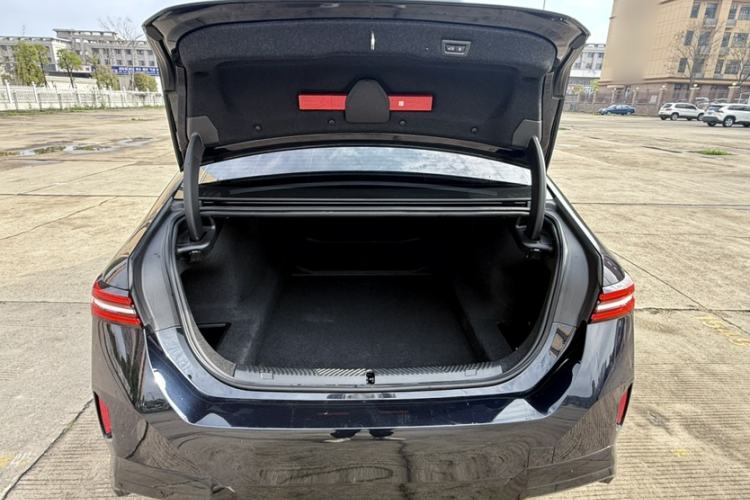 Used BMW 5 Series 2025 530Li Luxury Edition M Sport Package
