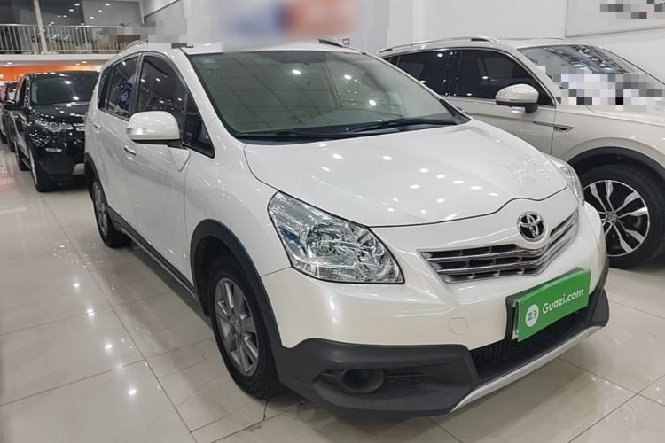 Used Toyota Verso 2015 180E CVT Crossover Edition
