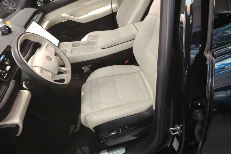 Used Nio ES6 2024 75 kWh
