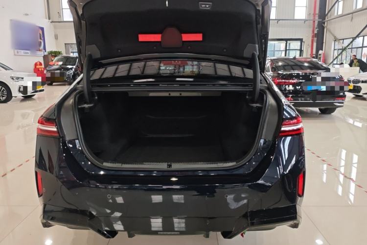 Used BMW 5 Series 2026 530Li Leading M Sport Package