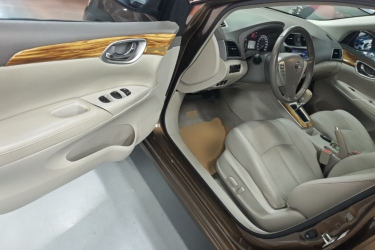 Used Nissan Sylphy 2014 1.6XV CVT Deluxe Edition