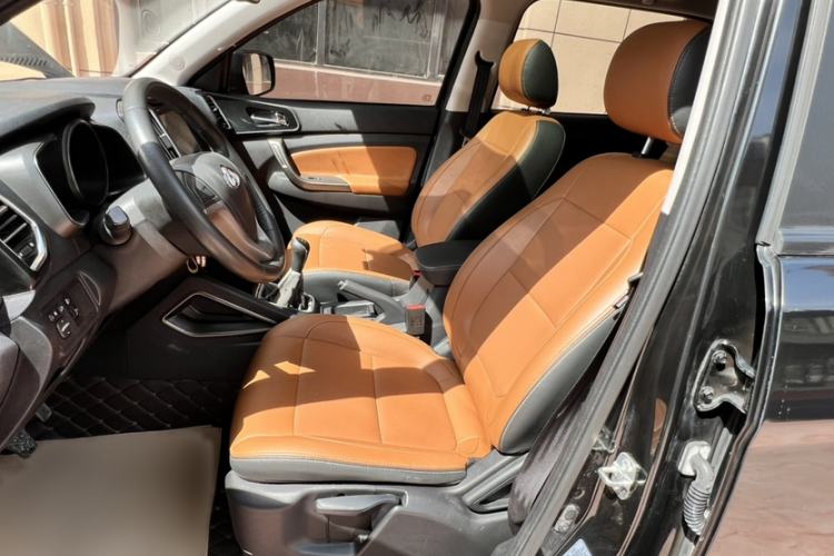 Used CHANGAN OSHAN CX70 2016 1.6L Manual Elite Model Left Front Seat