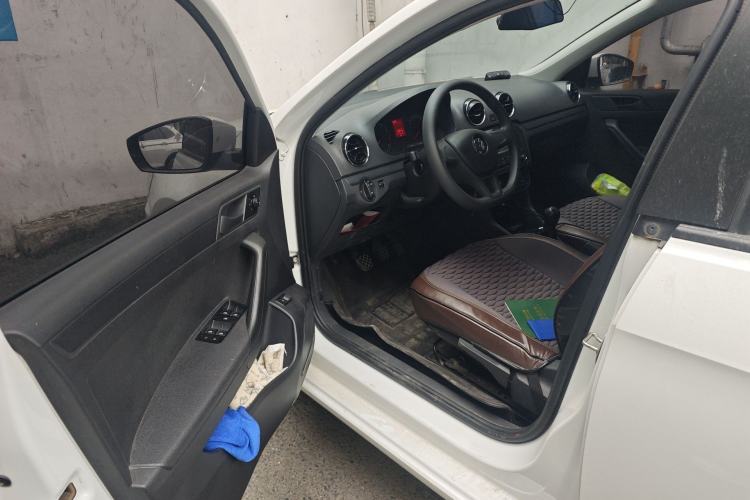 Used Volkswagen Jetta 2019 Dream Edition 1.4L Manual Fashion Version Driver Seat